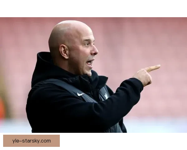 回声报称利物浦冬窗留基耶萨